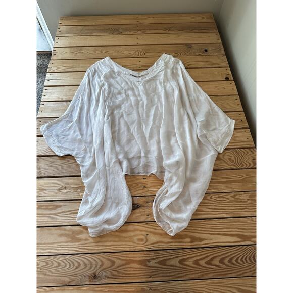 Gigi Moda 100% Silk Flowy Top Size Medium Women’s Ivory - Picture 1 of 6
